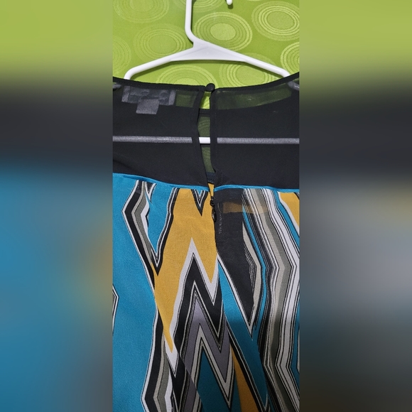 Jessica Simpson Handkerchief Dress US 2 - Picture 4 of 6